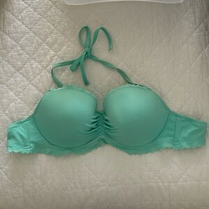 Victoria’s Secret bikini top